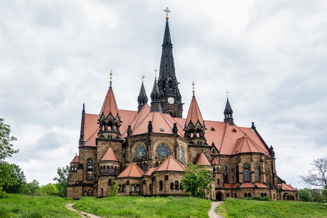 Saint Martin kirche v Drazdanech