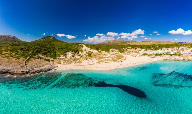 Cala Mesquida, pláž na Mallorce