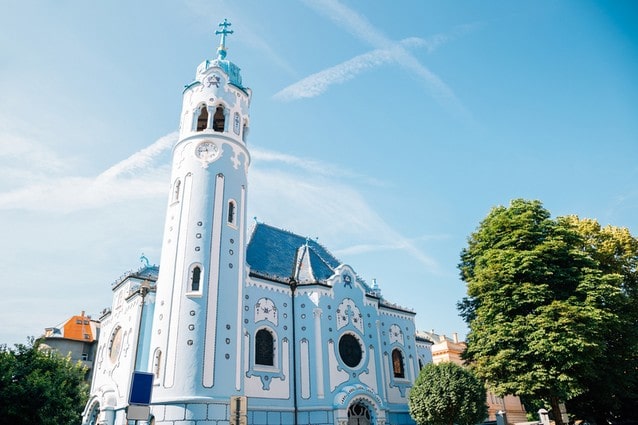 Modrý kostelík sv. Alžběty v Bratislavě