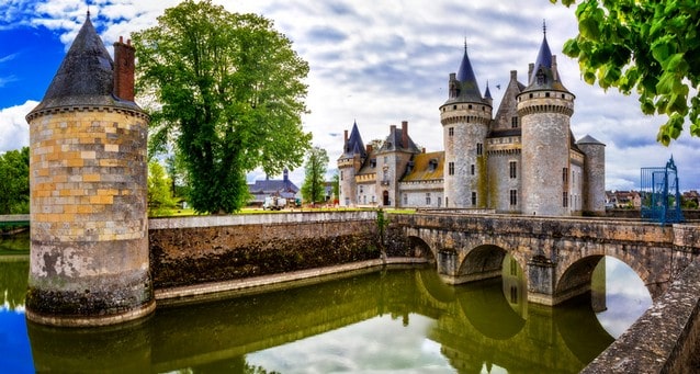 údolí Loiry, zámek Sully sur Loire