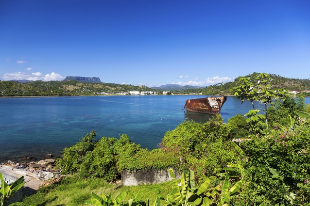 Baracoa Bay záliv pohled na stolovou horu El Yunque 