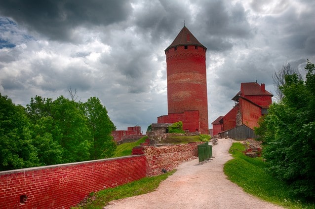 Turaida, středověký hrad, Sigulda v Lotyšsku