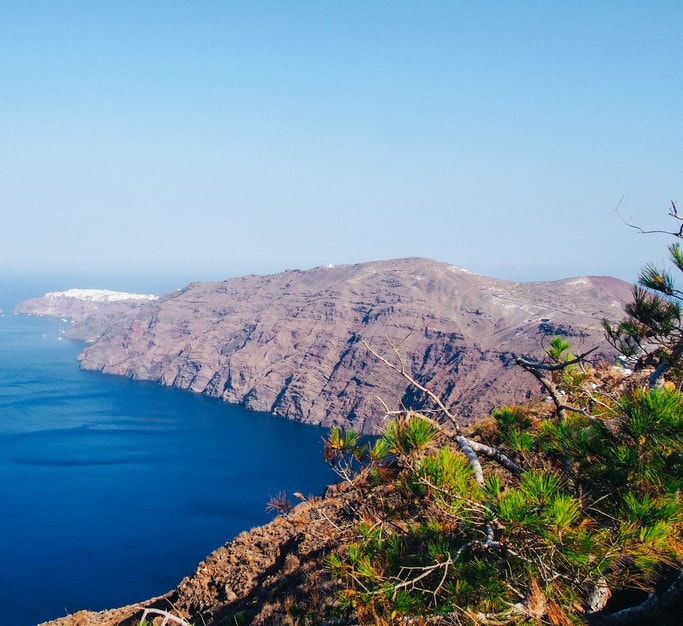 Výhled na zátoku na Santorini