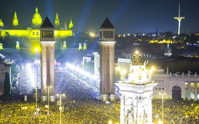 Silvestr Nový rok Ohňostroje v Barceloně Placa Espana